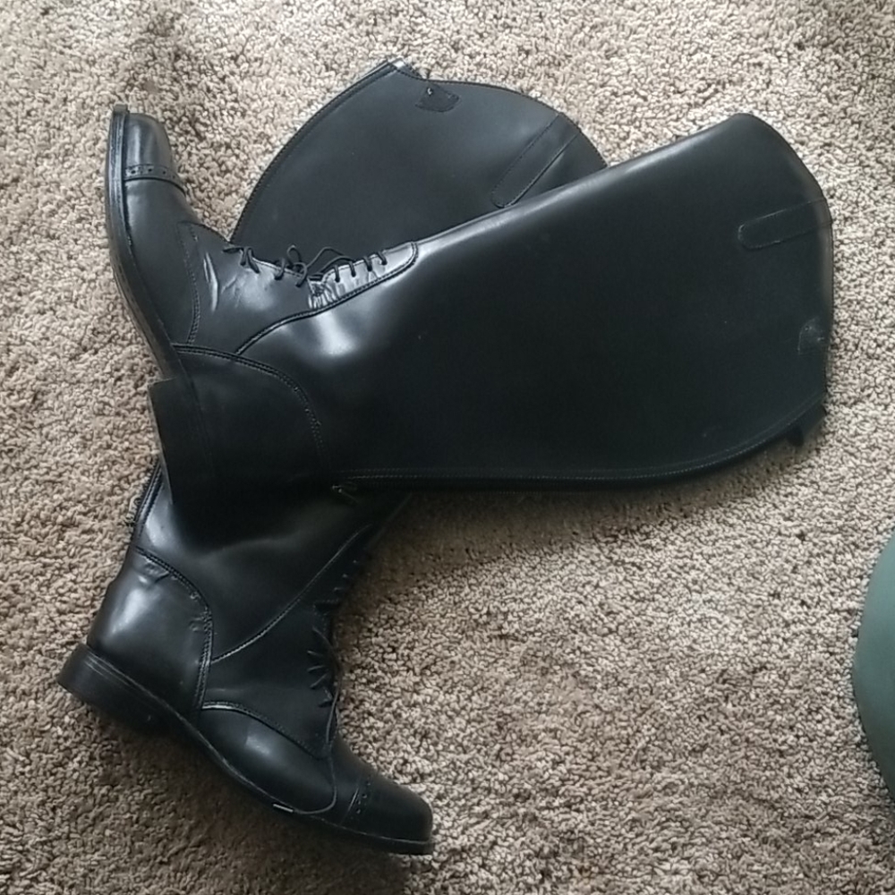 Wide Calf Rider Field Equestrian Boot